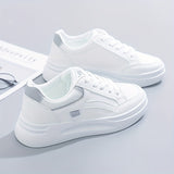 Zapatillas blancas elegantes de comodidad ligera