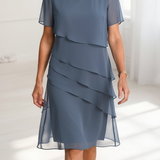 Julia – Vestido Sofisticado y Fluido con Detalles de Volantes