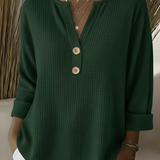 Lucía | Camiseta Henley Gofrada con Botones