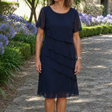 Julia – Vestido Sofisticado y Fluido con Detalles de Volantes