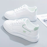 Zapatillas blancas elegantes de comodidad ligera