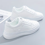 Zapatillas blancas elegantes de comodidad ligera